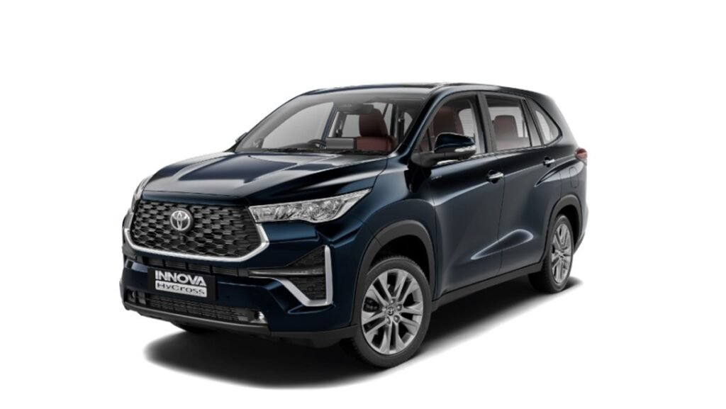 Toyota Innova Hycross